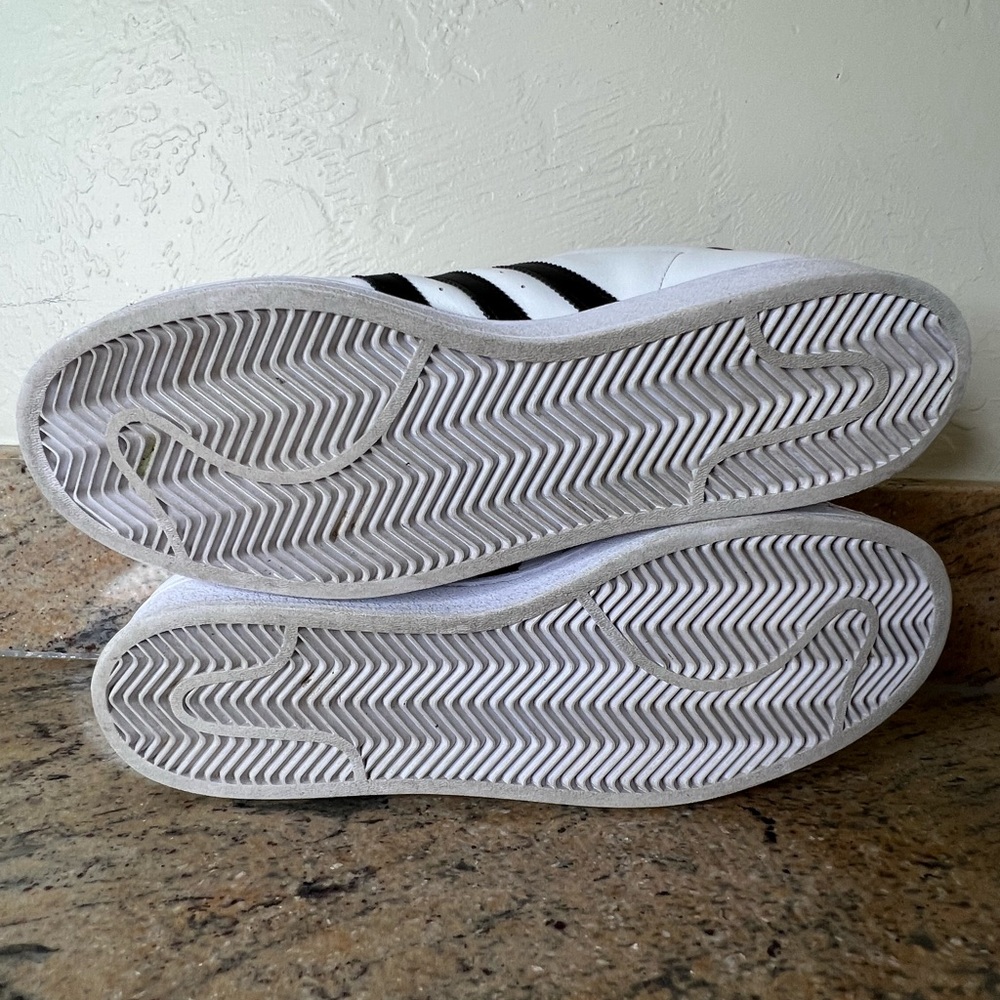 Adidas Superstar - Picture 6 of 7